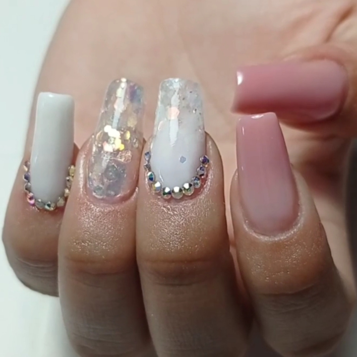 trabajo de alumna resultado del curso de uñas después